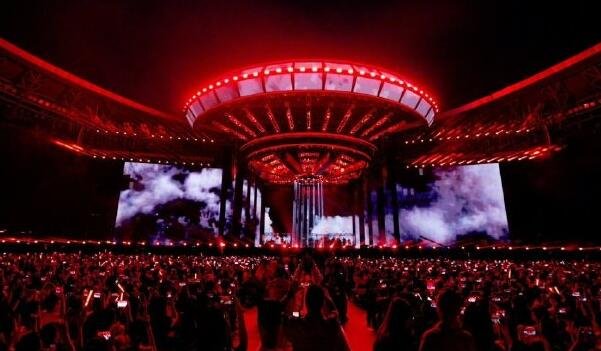 2024年跨年演唱会的宝石盛宴,音乐璀璨与潮流的完美结合-第3张图片-票100