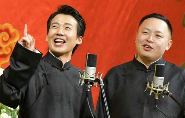 郭麒麟的相声之路,首次演出年份与成就分析-第2张图片-票100