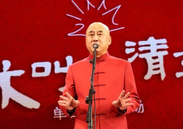 独角相声的魅力,一人演绎经典艺术-第2张图片-票100