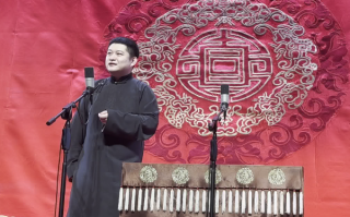 独角相声的魅力,一人演绎经典艺术